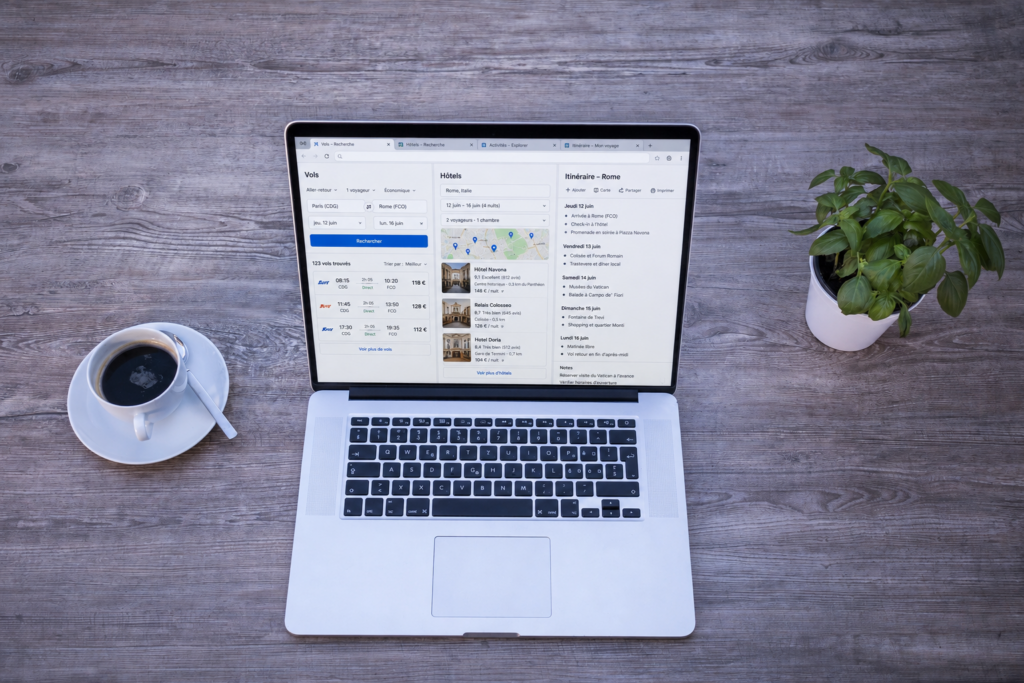 Comparer agence de voyage et travel planner pour organiser un voyage personnalisé