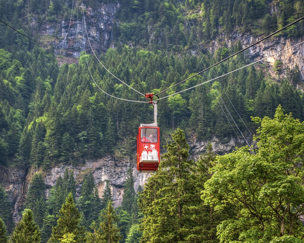 Étape en van près du lac des Quatre-Cantons et de Fell