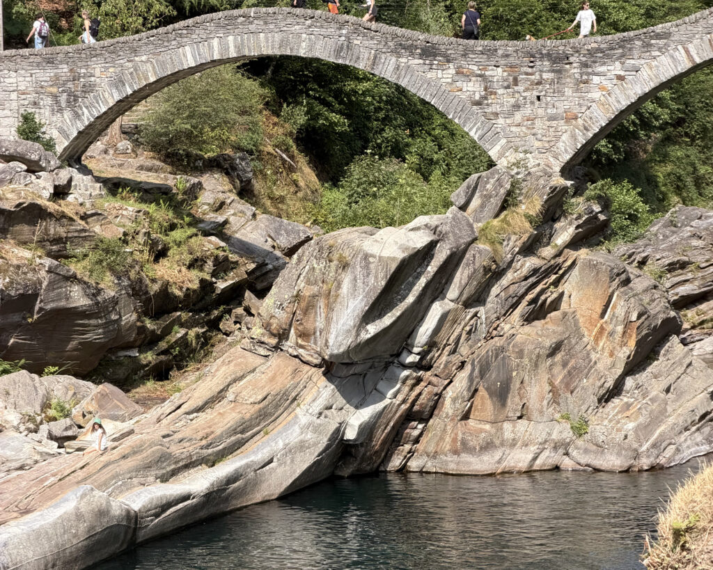 Val Bavona et vallée de la Verzasca pendant un road trip au Tessin